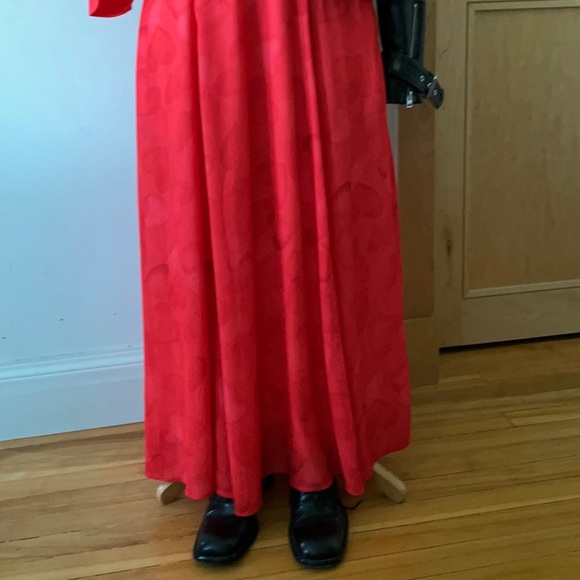 Red Hearts Long Dress, Size M - Picture 15 of 15